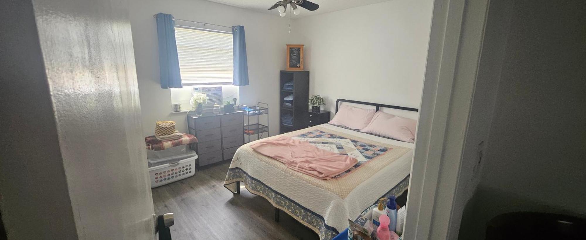 Sebastian Gardens Inn & Suites ภายนอก รูปภาพ